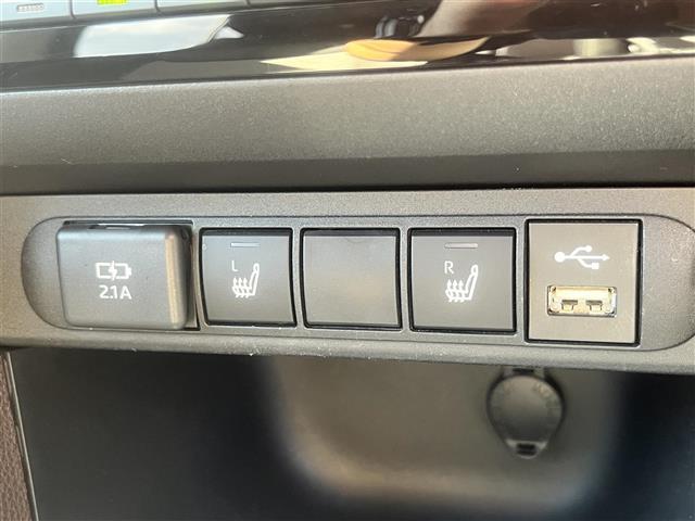 ヤリスクロス ハイブリッドＺ　純正ディスプレイオーディオ　フルセグＴＶ　Ｂｌｕｅｔｏｏｔｈ　全方位カメラ　ビルトインＥＴＣ　前方ドラレコ　レーダークルコン　オートハイビーム　パワーバックドア　前席シートヒーター　運転席パワーシート（18枚目）