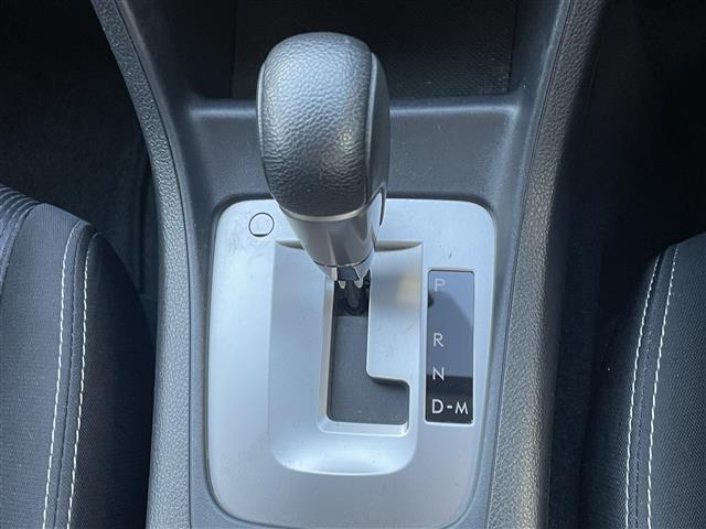 インプレッサスポーツ 1.6i-L 社外メモリーナビ ワンセグTV バックカメラ ETC パドルシフト リアプライバシーガラス アイドリングストップ 純正15インチアルミホイール オートライト オートエアコン キーレス スペアキー1本(11枚目)