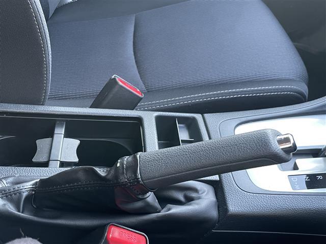 インプレッサスポーツ 1.6i-L 社外メモリーナビ ワンセグTV バックカメラ ETC パドルシフト リアプライバシーガラス アイドリングストップ 純正15インチアルミホイール オートライト オートエアコン キーレス スペアキー1本(12枚目)