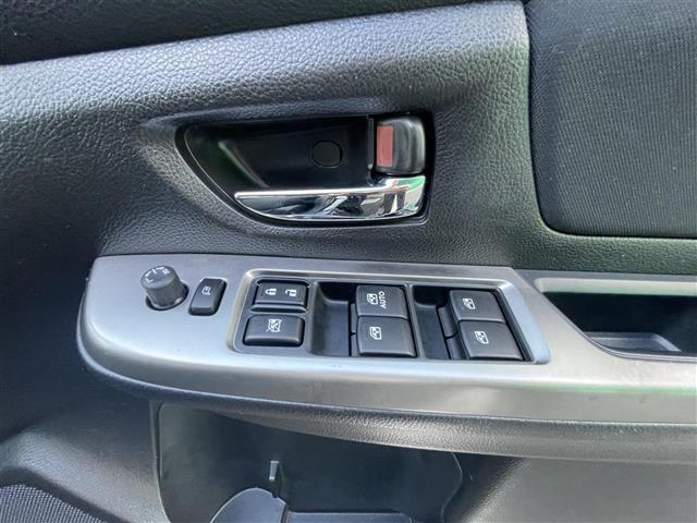 インプレッサスポーツ 1.6i-L 社外メモリーナビ ワンセグTV バックカメラ ETC パドルシフト リアプライバシーガラス アイドリングストップ 純正15インチアルミホイール オートライト オートエアコン キーレス スペアキー1本(14枚目)