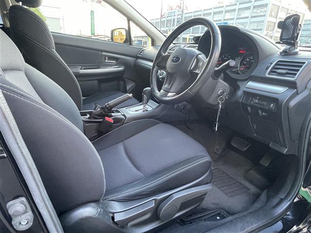 インプレッサスポーツ 1.6i-L 社外メモリーナビ ワンセグTV バックカメラ ETC パドルシフト リアプライバシーガラス アイドリングストップ 純正15インチアルミホイール オートライト オートエアコン キーレス スペアキー1本(17枚目)