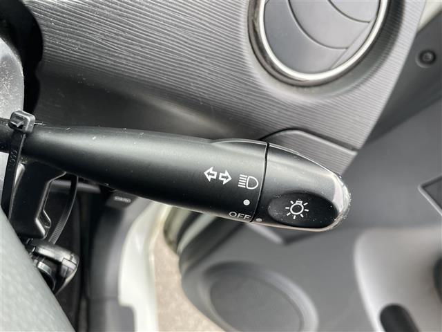 セルボ ＴＸ　社外ＣＤオーディオ　運転席シートヒーター　スマートキー　純正１４インチアルミホイール　純正フロアマット（6枚目）