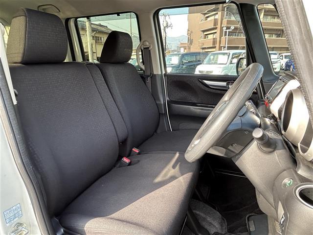 Ｎ－ＢＯＸカスタム Ｇ　ＳＳパッケージ　社外メモリナビ　フルセグ　ＤＶＤ再生　Ｂｌｕｅｔｏｏｔｈ　バックカメラ　ビルトインＥＴＣ　両側パワスラ　アイドリングストップ　シートーヒーター　スマートキ　純正ＨＩＤライト　純正１４ＡＷ（20枚目）