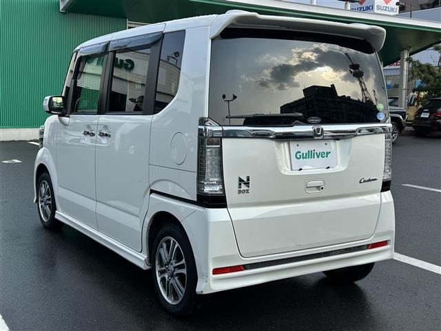 Ｎ－ＢＯＸカスタム Ｇ　ＳＳパッケージ　社外メモリナビ　フルセグ　ＤＶＤ再生　Ｂｌｕｅｔｏｏｔｈ　バックカメラ　ビルトインＥＴＣ　両側パワスラ　アイドリングストップ　シートーヒーター　スマートキ　純正ＨＩＤライト　純正１４ＡＷ（36枚目）