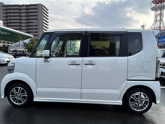 Ｎ－ＢＯＸカスタム Ｇ　ＳＳパッケージ　社外メモリナビ　フルセグ　ＤＶＤ再生　Ｂｌｕｅｔｏｏｔｈ　バックカメラ　ビルトインＥＴＣ　両側パワスラ　アイドリングストップ　シートーヒーター　スマートキ　純正ＨＩＤライト　純正１４ＡＷ（37枚目）