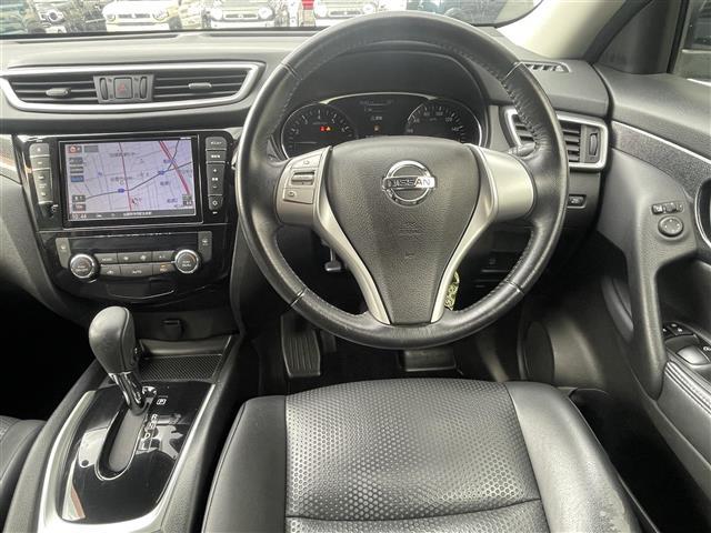 エクストレイル ２０Ｘ　エマージェンシーブレーキパッケージ　ワンオーナー　純正８型ＳＤナビ　フルセグ　ＤＶＤ再生　Ｂｌｕｅｔｏｏｔｈ　バックカメラ　ビルトインＥＴＣ　アイドリングストップ　コーナーセンサー　シートヒーター　スマートキ　純ＬＥＤライト　純１７ＡＷ（17枚目）