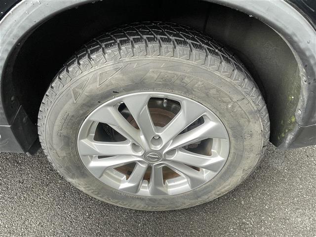 エクストレイル ２０Ｘ　エマージェンシーブレーキパッケージ　ワンオーナー　純正８型ＳＤナビ　フルセグ　ＤＶＤ再生　Ｂｌｕｅｔｏｏｔｈ　バックカメラ　ビルトインＥＴＣ　アイドリングストップ　コーナーセンサー　シートヒーター　スマートキ　純ＬＥＤライト　純１７ＡＷ（38枚目）