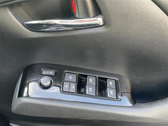 ヴェルファイア ２．５Ｚ　Ａエディション　純正９型ＳＤナビ　フリップダウンモニター　フルセグＴＶ　ＤＶＤ再生　Ｂｌｕｅｔｏｏｔｈ接続　バックカメラ　両側パワスラ　ドラレコ　ＥＴＣ２．０　クルコン　コーナーセンサー　スマートキー　純正１８ＡＷ（16枚目）