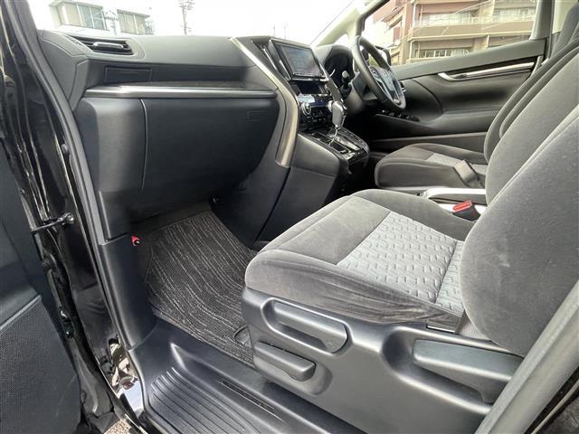 ヴェルファイア ２．５Ｚ　Ａエディション　純正９型ＳＤナビ　フリップダウンモニター　フルセグＴＶ　ＤＶＤ再生　Ｂｌｕｅｔｏｏｔｈ接続　バックカメラ　両側パワスラ　ドラレコ　ＥＴＣ２．０　クルコン　コーナーセンサー　スマートキー　純正１８ＡＷ（27枚目）