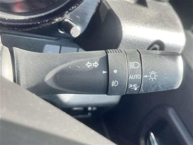 ジムニー XC ワンオーナー 純正ナビ フルセグ Bluetooth DVD再生 革調シートカバー 前席シートヒーター クルコン スマートキー プッシュスタート ミラーヒーター 衝突軽減ブレーキ レーンアシスト(11枚目)