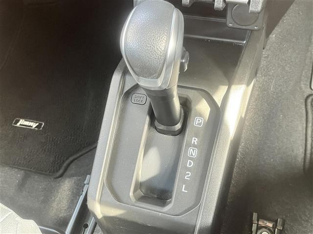 ジムニー XC ワンオーナー 純正ナビ フルセグ Bluetooth DVD再生 革調シートカバー 前席シートヒーター クルコン スマートキー プッシュスタート ミラーヒーター 衝突軽減ブレーキ レーンアシスト(14枚目)