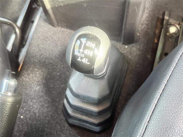 ジムニー XC ワンオーナー 純正ナビ フルセグ Bluetooth DVD再生 革調シートカバー 前席シートヒーター クルコン スマートキー プッシュスタート ミラーヒーター 衝突軽減ブレーキ レーンアシスト(15枚目)