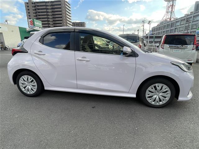 ヤリス ハイブリッドＺ　ワンオーナー　純正８型ＳＤナビ　Ｂｌｕｅｔｏｏｔｈ　バックカメラ　ＥＴＣ　ドライブレーダー　前席シートヒーター　クルーズコントロール　衝突軽減ブレーキ　レーンキープアシスト　オートハイビーム（35枚目）