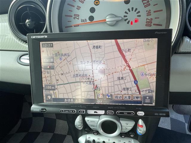 ＭＩＮＩ クーパー　ワンオーナー　社外ＨＤＤナビ　フルセグ　ＥＴＣ　ドラレコ　純正フロアマット　純正アルミホイール　保証書　取扱説明書　プッシュスタート　スマートキー（2枚目）