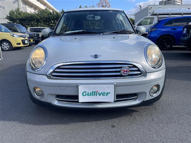 ＭＩＮＩ クーパー　ワンオーナー　社外ＨＤＤナビ　フルセグ　ＥＴＣ　ドラレコ　純正フロアマット　純正アルミホイール　保証書　取扱説明書　プッシュスタート　スマートキー（31枚目）