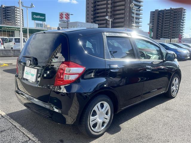 フィット Ｇ　純正メモリナビ　地デジ　バックカメラ　スマートキー　純正フロアマット　取扱説明書　保証書（27枚目）