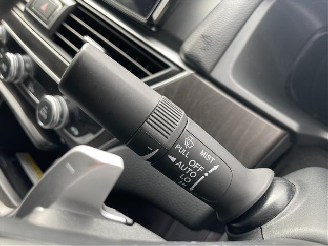 アコード EX ワンオーナー サンルーフ 純正8型ナビ フルセグ Bluetooth バックカメラ ETC ACC BSM HUD パワーバックドア 本革シート シートヒーター オートハイビーム/ライト 純正18AW(9枚目)