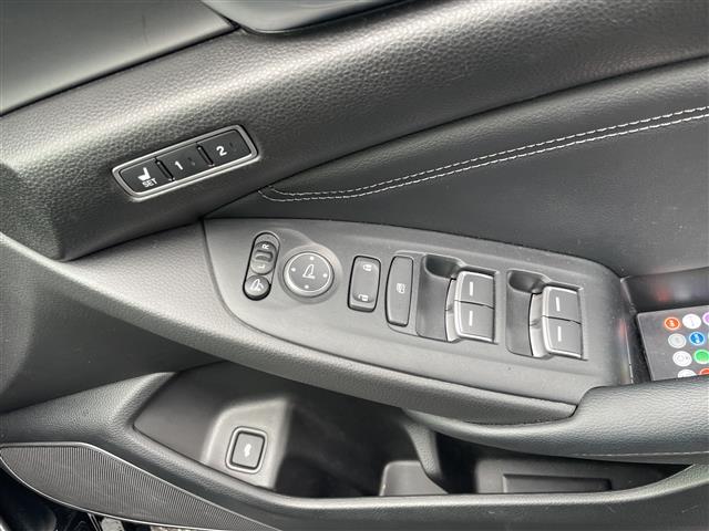アコード EX ワンオーナー サンルーフ 純正8型ナビ フルセグ Bluetooth バックカメラ ETC ACC BSM HUD パワーバックドア 本革シート シートヒーター オートハイビーム/ライト 純正18AW(15枚目)
