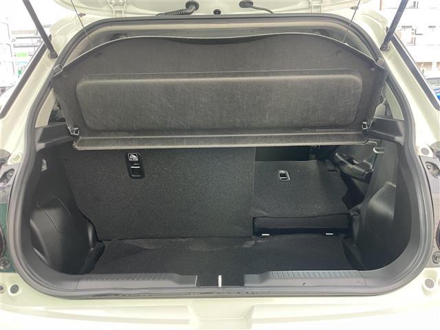 スイフトスポーツ ベースグレード 純正ディスプレイオーディオ Bluetooth接続 ACC 衝突軽減ブレーキ レーンキープアシスト BSM 後方コーナーセンサー シートヒーター スマートキー 純正LEDヘッドライト 純正17AW(27枚目)