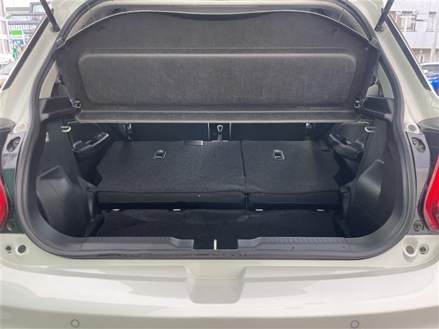 スイフトスポーツ ベースグレード 純正ディスプレイオーディオ Bluetooth接続 ACC 衝突軽減ブレーキ レーンキープアシスト BSM 後方コーナーセンサー シートヒーター スマートキー 純正LEDヘッドライト 純正17AW(28枚目)