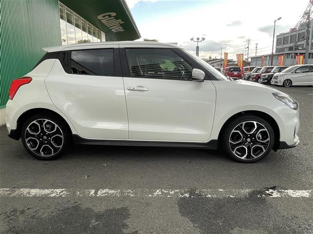 スイフトスポーツ ベースグレード 純正ディスプレイオーディオ Bluetooth接続 ACC 衝突軽減ブレーキ レーンキープアシスト BSM 後方コーナーセンサー シートヒーター スマートキー 純正LEDヘッドライト 純正17AW(32枚目)