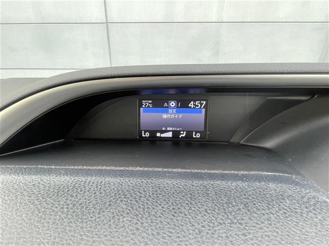 ヴォクシー ハイブリッドＺＳ　煌ＩＩ　禁煙車　純正１０インチナビ　ＣＤ　ＤＶＤ　Ｂｌｕｅｔｏｏｔｈ　フルセグＴＶ　プリクラッシュセーフティ　両側パワースライドドア　フリップダウンモニター　レーダークルーズコントロール　シートヒーター（7枚目）