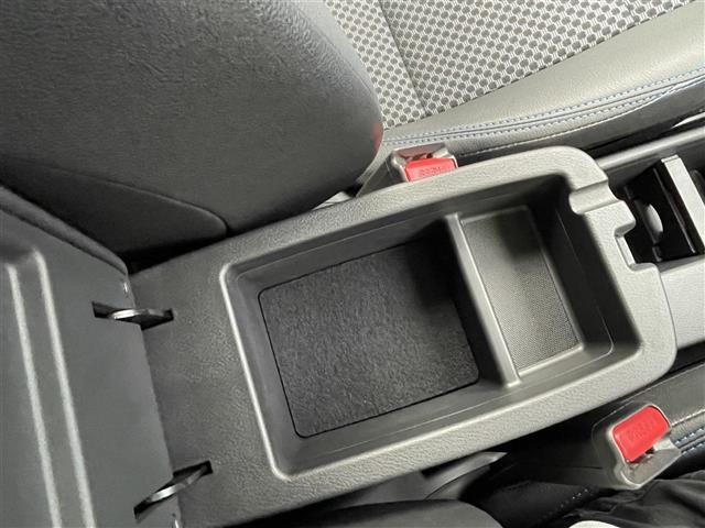 キックス Ｘ　プロパイロット　全方位カメラ　デジタルインナーミラー　純正９インチＳＤナビ　ＥＴＣ　ハーフレザーシート　シートヒーター　ステアリングヒーター　ＬＥＤヘッドライト　オートライト　オートハイビーム（16枚目）