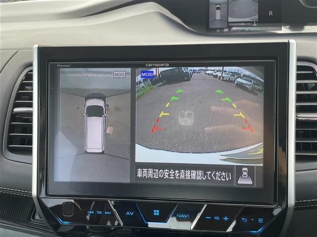 セレナ ハイウェイスター　プロパイロット　衝突軽減ブレーキ　全方位カメラ　両側パワースライドドア　社外１０インチナビ　フルセグＴＶ　デジタルインナーミラー　社外１８インチアルミホイール　ＬＥＤヘッドライト　オートライト（2枚目）