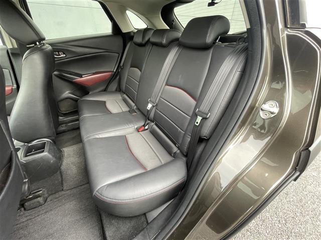 ＣＸ－３ ２０Ｓ　プロアクティブ　純正７インチナビ　フルセグＴＶ　ＣＤ／ＤＶＤ／ＳＤ／ＵＳＢ　Ｂｌｕｅｔｏｏｔｈ　ＥＴＣ　バックカメラ　ヘッドアップディスプレイ　パドルシフト　レーンキープアシスト　レーダークルーズコントロール　純ＡＷ（26枚目）