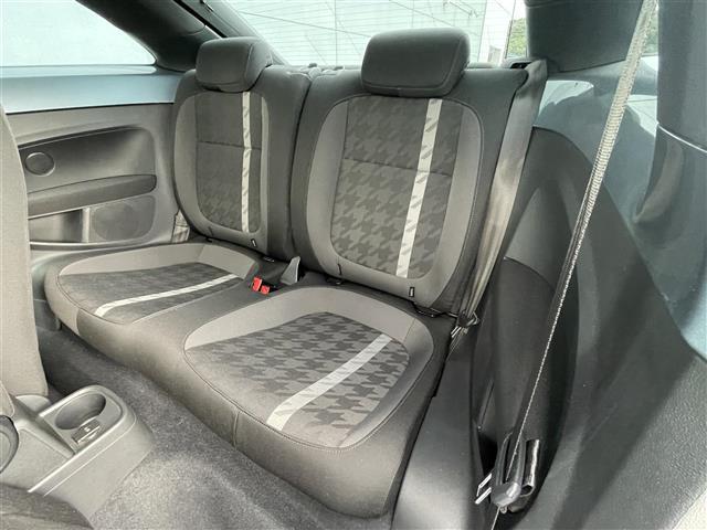 ザ・ビートル デザインマイスター 衝突軽減ブレーキ ターボ 純正7インチナビ フルセグTV Bluetooth バックカメラ クルーズコントロール 純正17インチアルミホイール HIDヘッドライト オートライト スマートキー(26枚目)