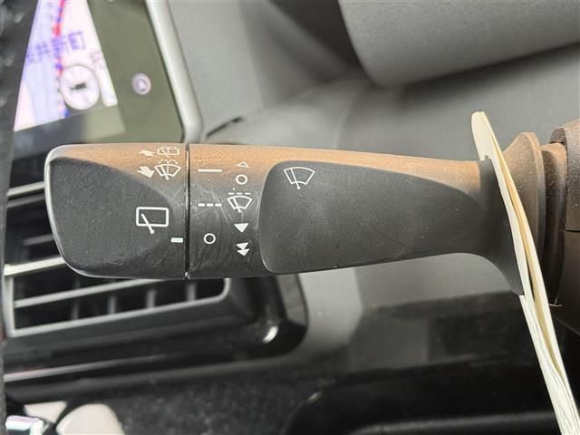 タント カスタムＲＳセレクション　衝突軽減ブレーキ　両側パワースライドドア　ターボ　純正９インチナビ　フルセグＴＶ　Ｂｌｕｅｔｏｏｔｈ　バックカメラ　ＥＴＣ　ハーフレザーシート　シートヒーター　純正１５インチアルミホイール（9枚目）