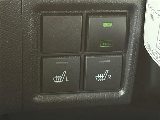 タント カスタムＲＳセレクション　衝突軽減ブレーキ　両側パワースライドドア　ターボ　純正９インチナビ　フルセグＴＶ　Ｂｌｕｅｔｏｏｔｈ　バックカメラ　ＥＴＣ　ハーフレザーシート　シートヒーター　純正１５インチアルミホイール（14枚目）