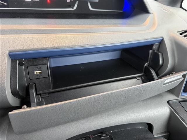 タント カスタムＲＳセレクション　衝突軽減ブレーキ　両側パワースライドドア　ターボ　純正９インチナビ　フルセグＴＶ　Ｂｌｕｅｔｏｏｔｈ　バックカメラ　ＥＴＣ　ハーフレザーシート　シートヒーター　純正１５インチアルミホイール（18枚目）