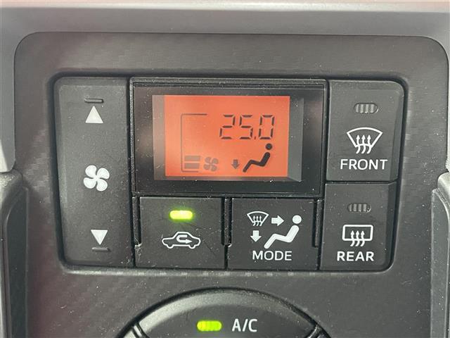 コペン セロ S momoステアリング ステアリングスイッチ MTモード 社外7インチナビ AAC レカロシート リアトランクイージークローザー 純正アルミ 前後コーナーセンサー LEDヘッドライト(11枚目)