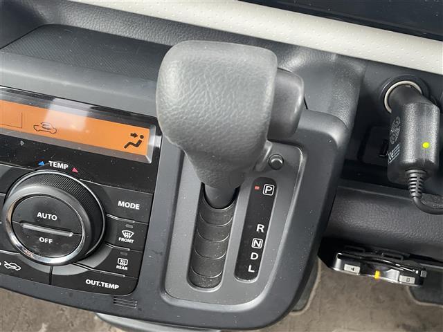 モコ X 純正ディスプレイオーディオ バックカメラ ETC 電格ミラー ウインカーミラー 純正フロアマット プッシュスタート スマートキー 横滑り防止装置 オートエアコン ハロゲンライト 純正ホイールキャップ(10枚目)