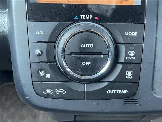 モコ X 純正ディスプレイオーディオ バックカメラ ETC 電格ミラー ウインカーミラー 純正フロアマット プッシュスタート スマートキー 横滑り防止装置 オートエアコン ハロゲンライト 純正ホイールキャップ(13枚目)