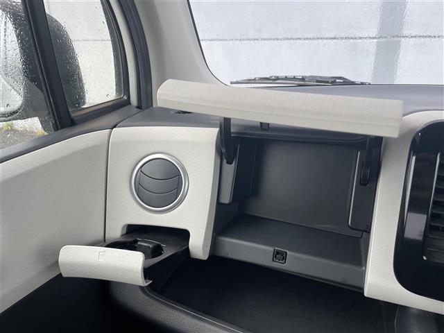 モコ X 純正ディスプレイオーディオ バックカメラ ETC 電格ミラー ウインカーミラー 純正フロアマット プッシュスタート スマートキー 横滑り防止装置 オートエアコン ハロゲンライト 純正ホイールキャップ(19枚目)