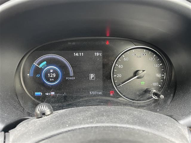 キックス X ツートーンインテリアエディション プロパイロット 衝突軽減ブレーキ 全方位カメラ インテリジェントルームミラー 純正9インチSDナビ フルセグTV ルーフレール LEDヘッドライト オートライト 純正17インチアルミホイール(11枚目)