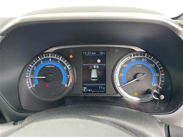 デリカミニ Ｔ　プレミアム　届出済未使用車　マイパイロット／前後ソナー　９インチディスプレイオーディオ　全方位カメラ　ステアリングスイッチ　両側パワースライドドア　ハンズフリースライドドア　パドルシフト　電動パーキングブレーキ（9枚目）