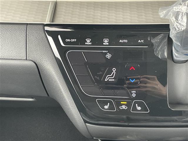 デリカミニ Ｔ　プレミアム　届出済未使用車　マイパイロット／前後ソナー　９インチディスプレイオーディオ　全方位カメラ　ステアリングスイッチ　両側パワースライドドア　ハンズフリースライドドア　パドルシフト　電動パーキングブレーキ（11枚目）