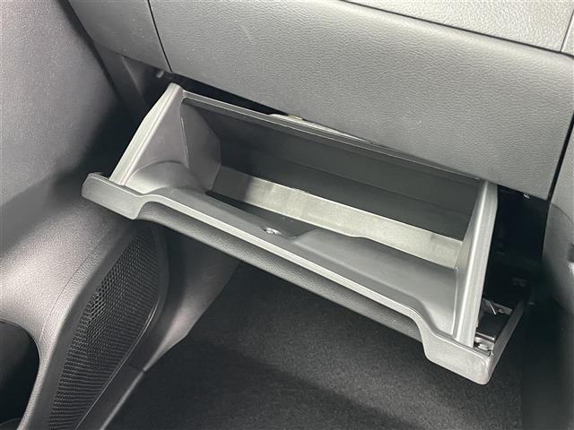 デリカミニ Ｔ　プレミアム　届出済未使用車　マイパイロット／前後ソナー　９インチディスプレイオーディオ　全方位カメラ　ステアリングスイッチ　両側パワースライドドア　ハンズフリースライドドア　パドルシフト　電動パーキングブレーキ（16枚目）