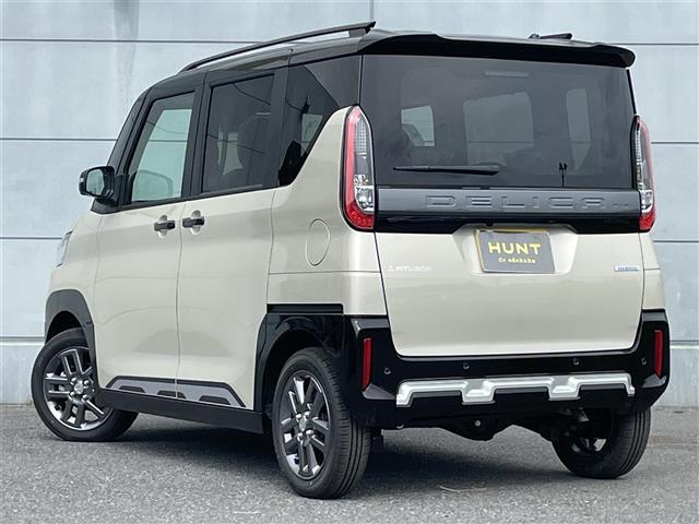 デリカミニ Ｔ　プレミアム　届出済未使用車　マイパイロット／前後ソナー　９インチディスプレイオーディオ　全方位カメラ　ステアリングスイッチ　両側パワースライドドア　ハンズフリースライドドア　パドルシフト　電動パーキングブレーキ（43枚目）