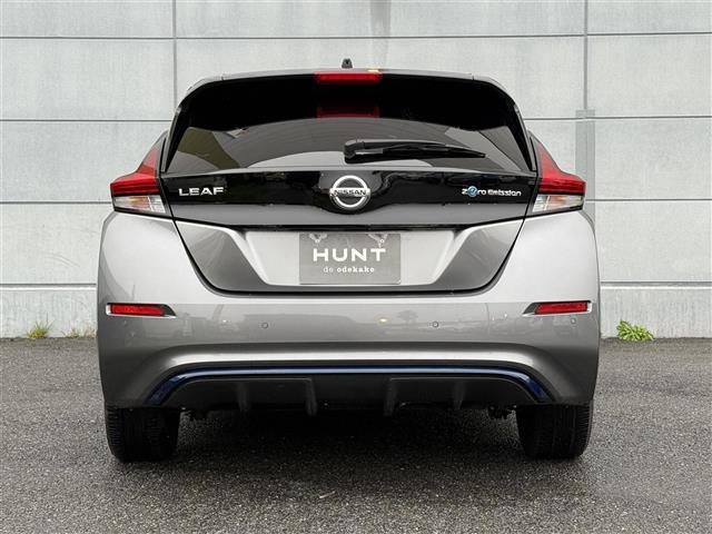 リーフ S 純正ナビ ワンセグTV クルーズコントロール 前席シートヒーター LEDヘッドライト プッシュスタート スマートキー ステアリングスイッチ ステアリングヒーター フォグライト コーナーセンサー(32枚目)