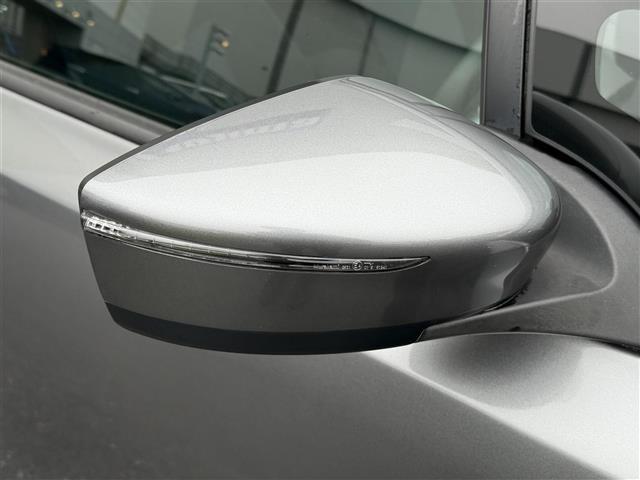 リーフ S 純正ナビ ワンセグTV クルーズコントロール 前席シートヒーター LEDヘッドライト プッシュスタート スマートキー ステアリングスイッチ ステアリングヒーター フォグライト コーナーセンサー(37枚目)