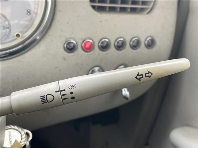 フィガロ ベースグレード フルオープントップ ターボ ハロゲン 本革シート AC パワーステアリング パワーウィンドウ CD(5枚目)