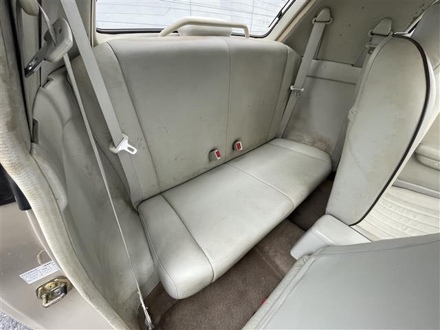 フィガロ ベースグレード フルオープントップ ターボ ハロゲン 本革シート AC パワーステアリング パワーウィンドウ CD(25枚目)