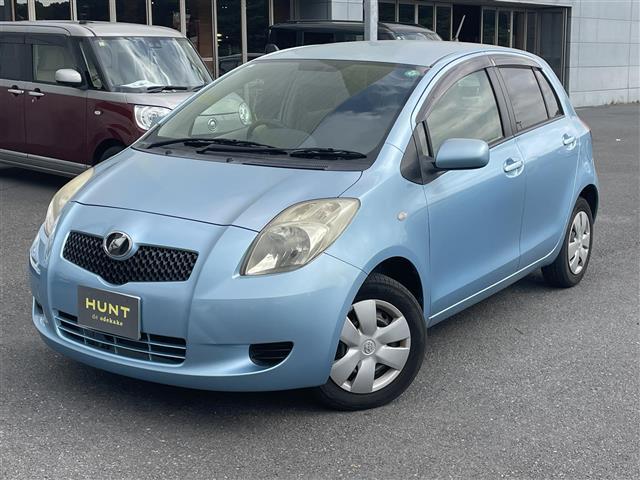 ヴィッツ F 純正オーディオ ドアバイザー フロアマット ポータブルナビ 電動格納ミラー リモコンキー(33枚目)