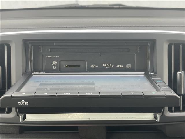 N-ONE G・ローダウン ベーシック 純正7インチナビ Bluetooth CD 純正14インチアルミホイール HIDヘッドライト プッシュスタート スマートキー フロアマット 横滑り防止装置 アイドリングストップ AAC(5枚目)