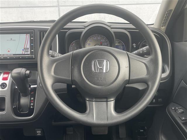 N-ONE G・ローダウン ベーシック 純正7インチナビ Bluetooth CD 純正14インチアルミホイール HIDヘッドライト プッシュスタート スマートキー フロアマット 横滑り防止装置 アイドリングストップ AAC(6枚目)