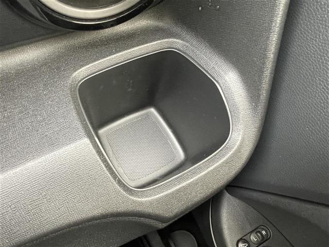 N-ONE G・ローダウン ベーシック 純正7インチナビ Bluetooth CD 純正14インチアルミホイール HIDヘッドライト プッシュスタート スマートキー フロアマット 横滑り防止装置 アイドリングストップ AAC(14枚目)